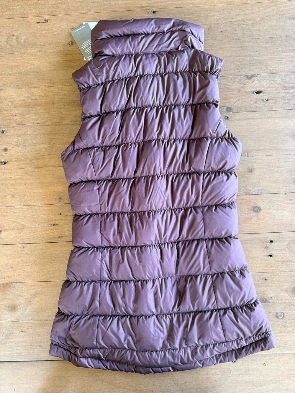 Athleta Featherdry Downabout Vest - deep purple - Picture 2 of 5